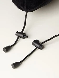 Brookstone Travel Pillow - 100% Memory Foam Ultra Form Contoured Ergonomic Super Soft Airplane Head And Neck Pillow, Black -Amazon Shop 31T0hcLlGzL