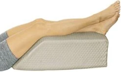 Xtra-Comfort Leg Elevation Pillow For Sleeping, Swelling, Post Surgery - Memory Foam Bed Wedge Pillow- Support Cushion For Pregnancy, Leg, Foot Rest -Amazon Shop 411rANHPxuL. AC