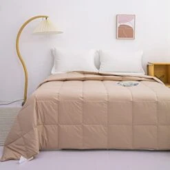 Confibona Lightweight 90% White Down Comforter/Blanket,Cooling Duvet Insert For Summer/Warm Weather,Soft Noiseless Shell,Machine Washable, Twin/Twin XL Size,Light Brown