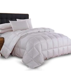 Goose Down Comforter Medium Weight/Warmth (Queen Size) 100-Percent Cotton Shell, Dobby Checkered Pattern, Standard Goose Down Fill, All Seasons Duvet Insert