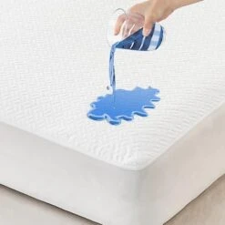 SOCHOW Bamboo Waterproof Mattress Protector Queen Size, 4 Layer Design Cooling Soft Breathable And Noiseless Mattress Pad Cover With Deep Pocket Up To 18''