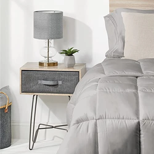 MDesign Twin All-Season Down Alternative Comforter - Quilted Duvet Insert Or Stand-Alone Comforter - Plush Microfiber Fill, Box Stitched - Machine Washable - Gray 4 MDesign Twin All-Season Down Alternative Comforter - Quilted Duvet Insert Or Stand-Alone Comforter - Plush Microfiber Fill, Box Stitched - Machine Washable - Gray - Image 4