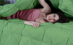 Moss Down Alternative Pinch Pleated Comforter- Oversized Queen Size 98 X 98 Inches 1 Piece All-Season Duvet Insert, 500 GSM With Corner Tabs 100% Egyptian Cotton- (Moss Solid) -Amazon Shop 51GQj7OBGEL