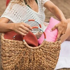 MyPillow Roll & GoAnywhere [Raspberry] -Amazon Shop 51Smsv2V6qL