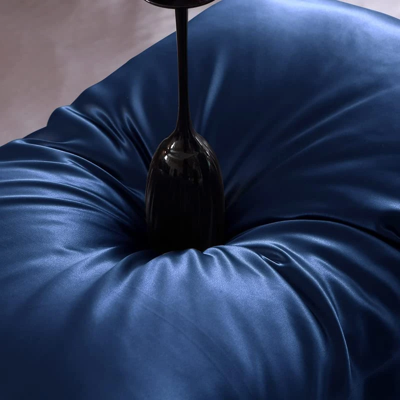 100% Natural Mulberry Silk Pillowcase For Hair And Skin Luxury 25 Momme Mulberry Silk Pillow Cases With Hidden Zipper Closure, Navy Blue, Queen 4 100% Natural Mulberry Silk Pillowcase For Hair And Skin Luxury 25 Momme Mulberry Silk Pillow Cases With Hidden Zipper Closure, Navy Blue, Queen - Image 4
